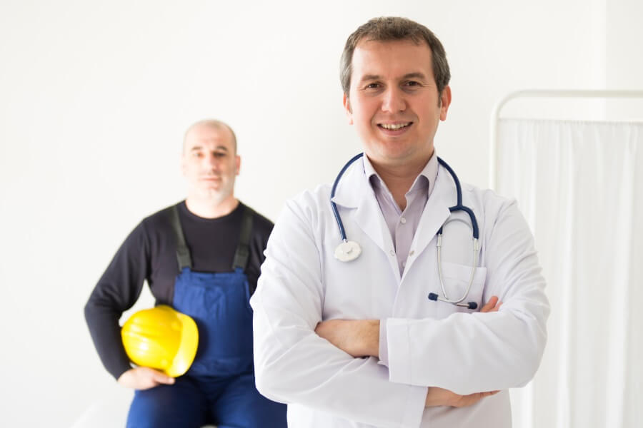 İstanbul işletmeleri için işyeri hekimleri, iş sağlığı ve güvenliği açısından önemlidir. İşyeri hekimleri, çalışanların sağlık durumunu düzenli olarak izler ve işyerindeki sağlık risklerini belirlerler.